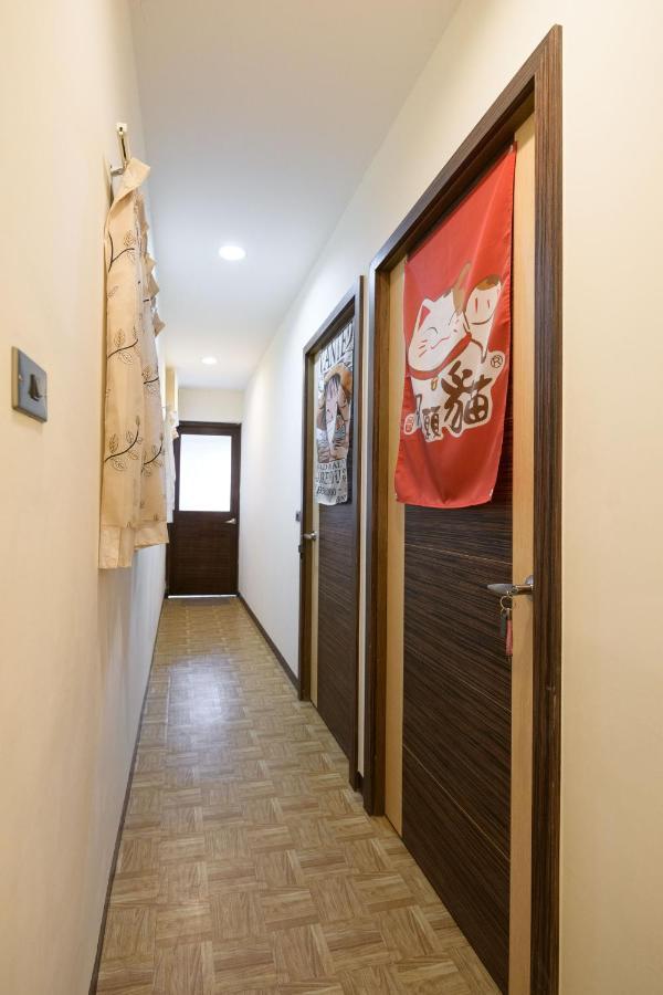 羅東夜市 小宅一生民宿 Night Market Small House Lifetime Hotel Лодун Экстерьер фото