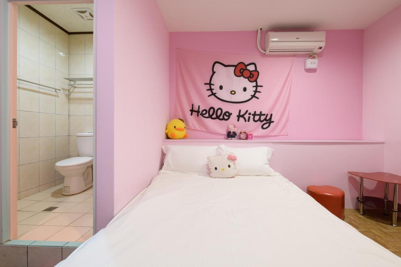 羅東夜市 小宅一生民宿 Night Market Small House Lifetime Hotel Лодун Экстерьер фото